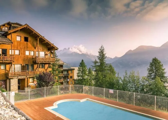 Chalet 4 Pers. Piscine Et Literie Toute Neuve.