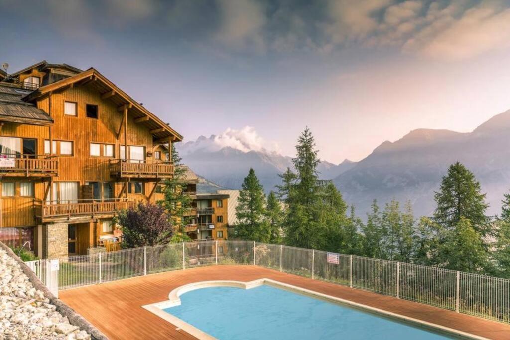 4 Pers. Piscine Et Literie Toute Neuve. Apartment